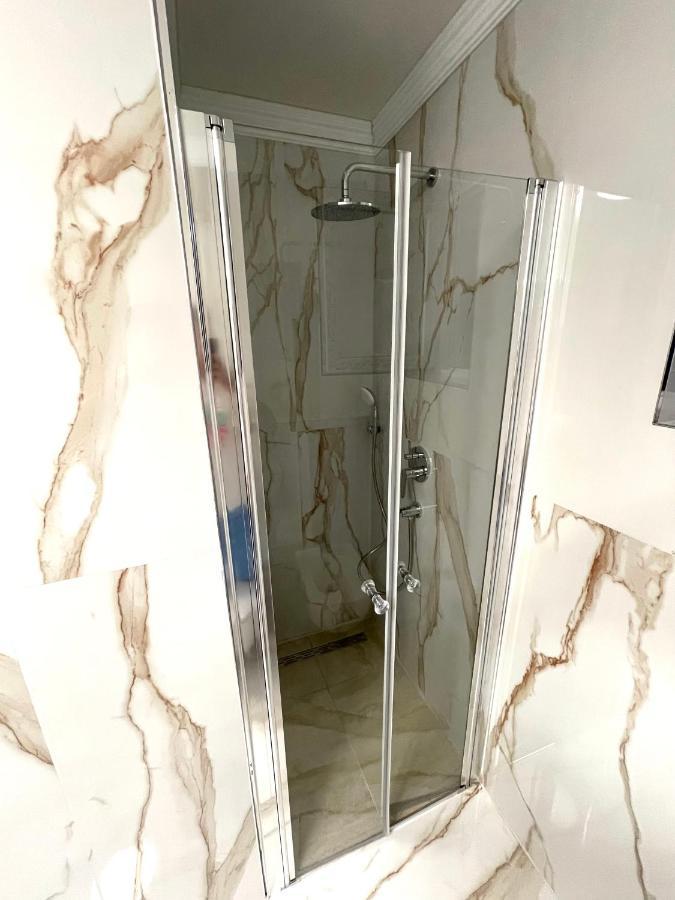 דירות פורץ Apartman Nela מראה חיצוני תמונה