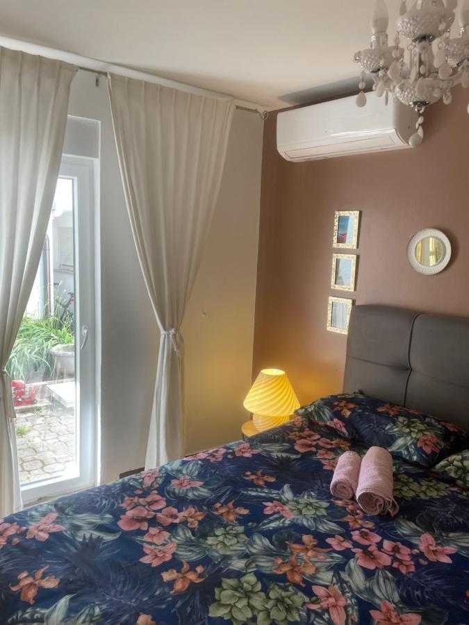 דירות פורץ Apartman Nela מראה חיצוני תמונה